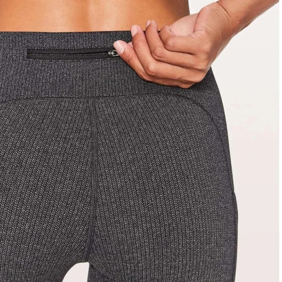 Lululemon Speed Up Tight 28" Power Luxtreme Variegated Knit Gray Black Size 4 - Picture 7 of 11